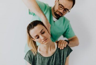 Benefícios da fisioterapia: guia prático para aliviar dores
