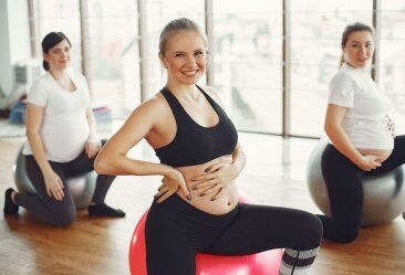 Pilates para Gestantes e Pós-parto - Programa Seguro no Studio Coifman Pilates para Gestantes e Pós-parto - Programa Seguro no Studio Coifman