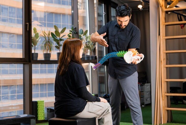 Como funciona a osteopatia: guia prático para aliviar dores